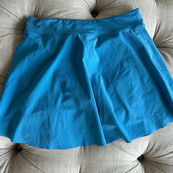 Nike Women's Vibrant Blue Mini Skirt - Picture 6 of 8